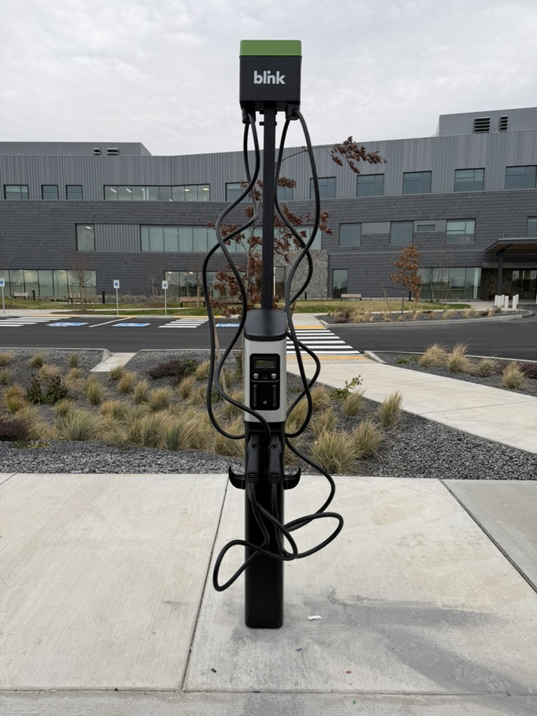 Blink EV charger commissioned at commercial site